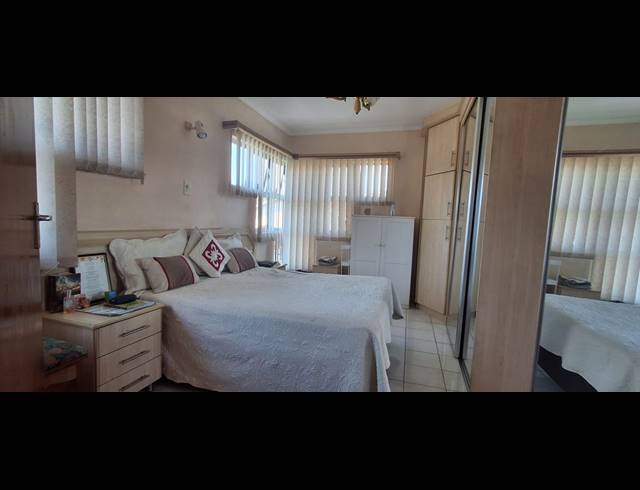 3 BEDROOM FREESTANDING FOR SALE IN GANDHI'S HILL